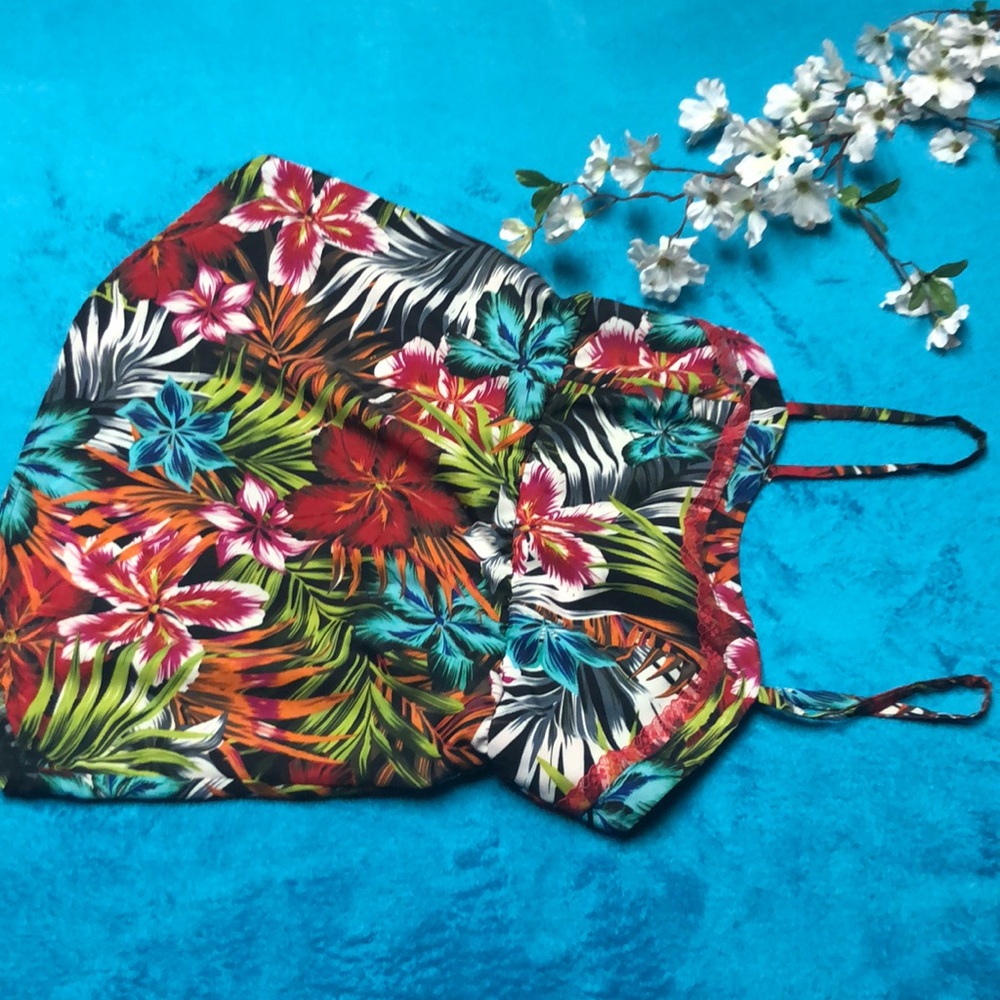 Tropical tank